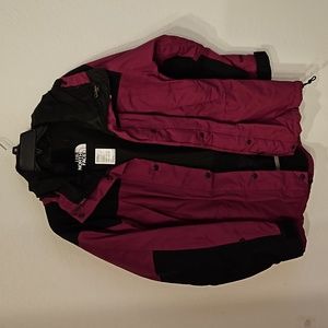 Women's North Face Goretex Hooded Jacket size M